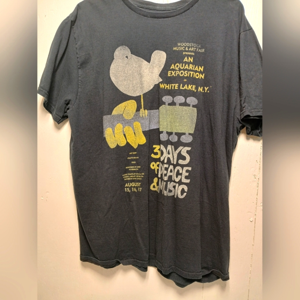 Woodstock Tee